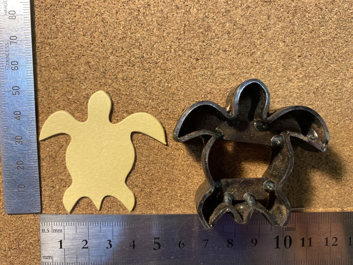 レザークラフト用の抜き型を作成します 浅草の抜き型職人が作るオーダーメイドの抜型で作業短縮！ イメージ7