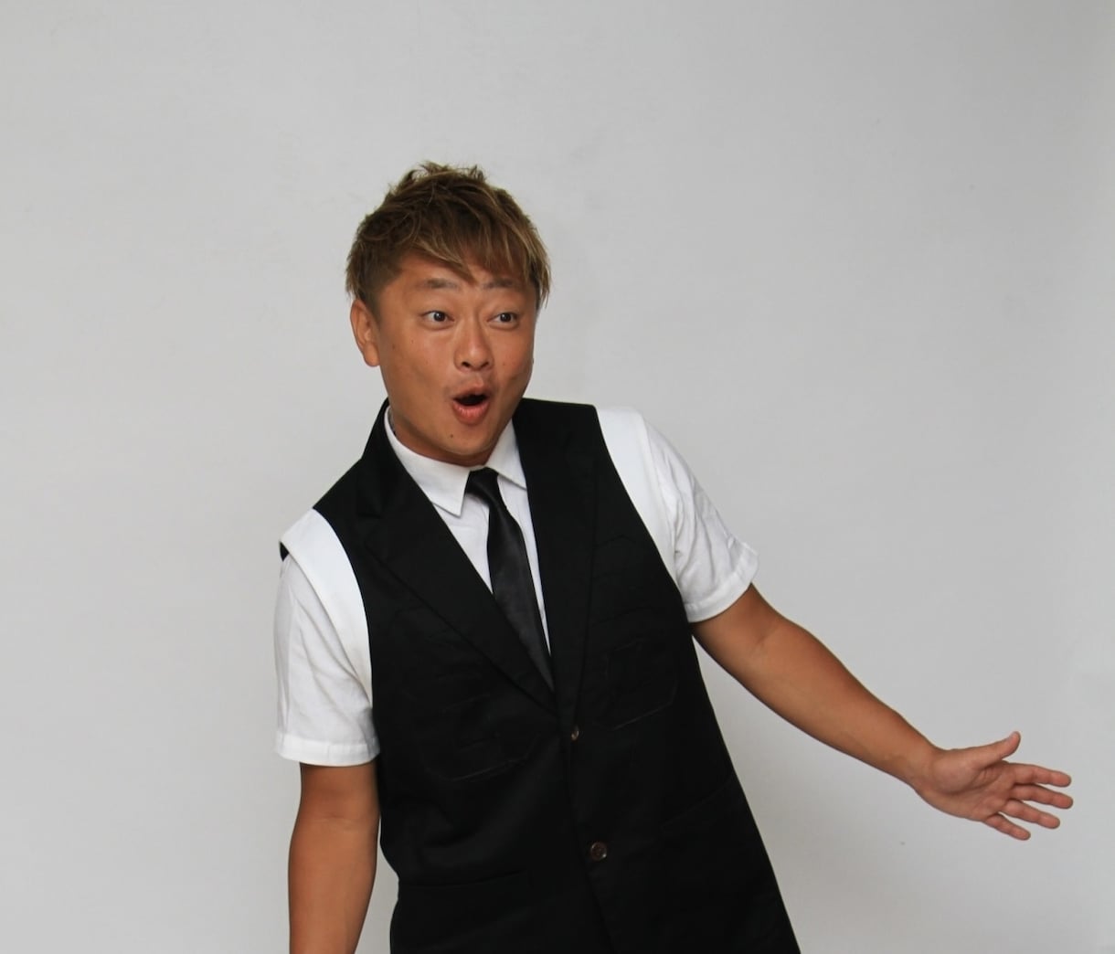 元漫才師があなたの全てのお悩み解決します 借金苦、うつ、人間関係、恋愛、日常など悩んでる人へ イメージ1