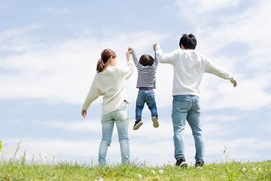 お持ちの動画、写真で思い出の動画を制作します お子様や家族など振り返れる思い出を残して欲しい イメージ1