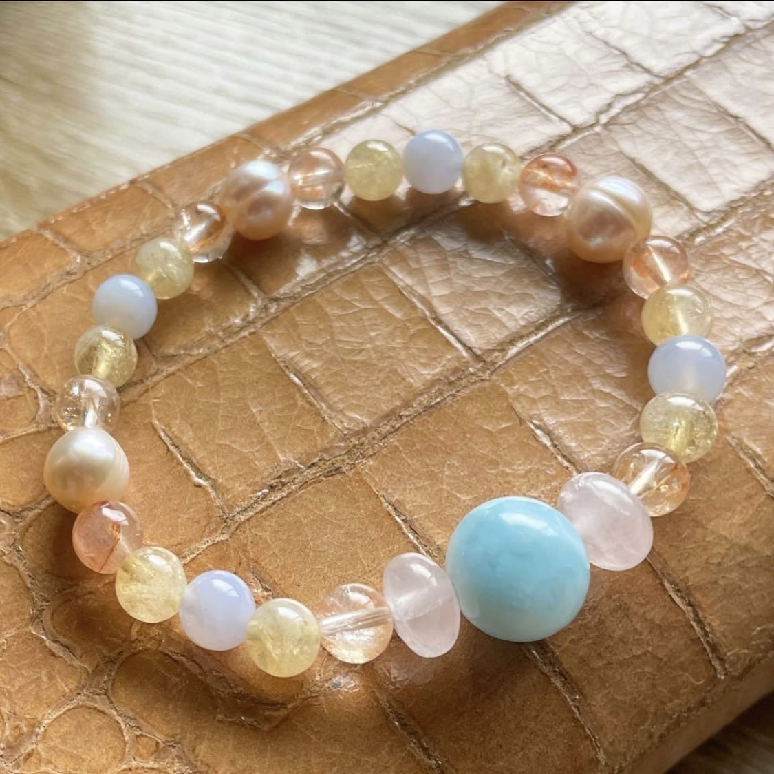 寄り添って仕立てる天然石ブレスレット作成します ヒアリング重視の完全オーダー、あなたの想いを形にします イメージ1
