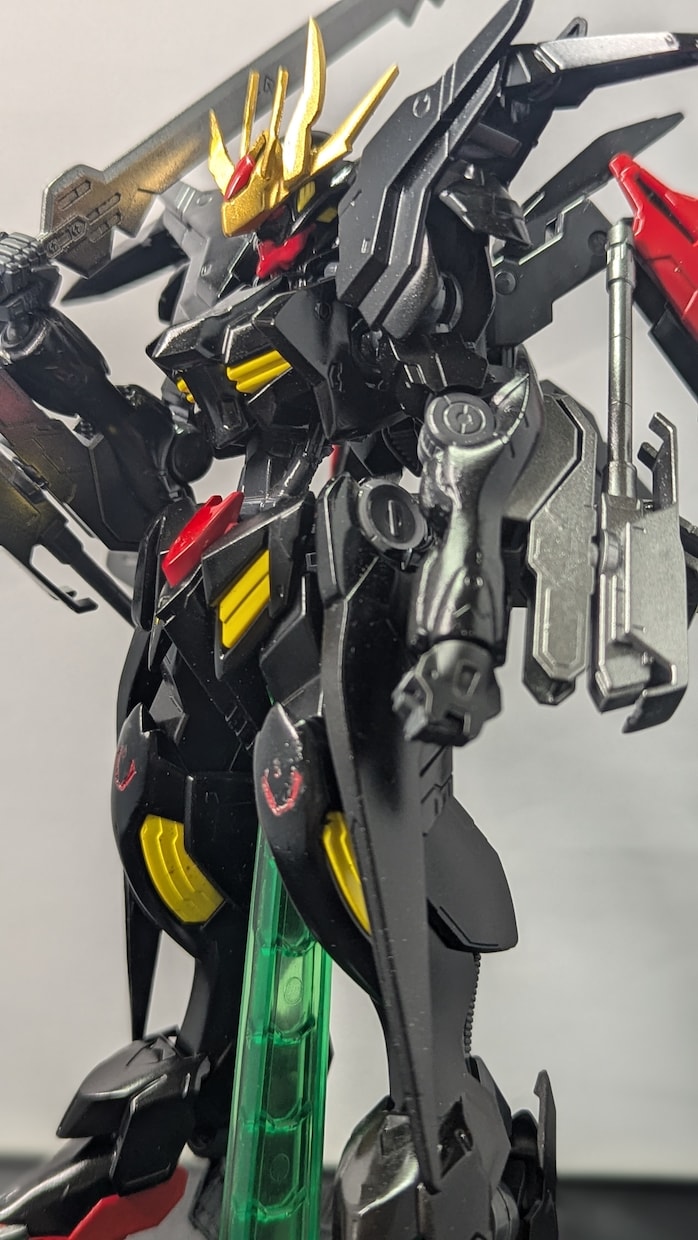 ガンプラやカーモデルのプラモデルの制作塗装をします エアブラシ塗装で筆塗りよりもきれいに塗装が出来ます。 イメージ3