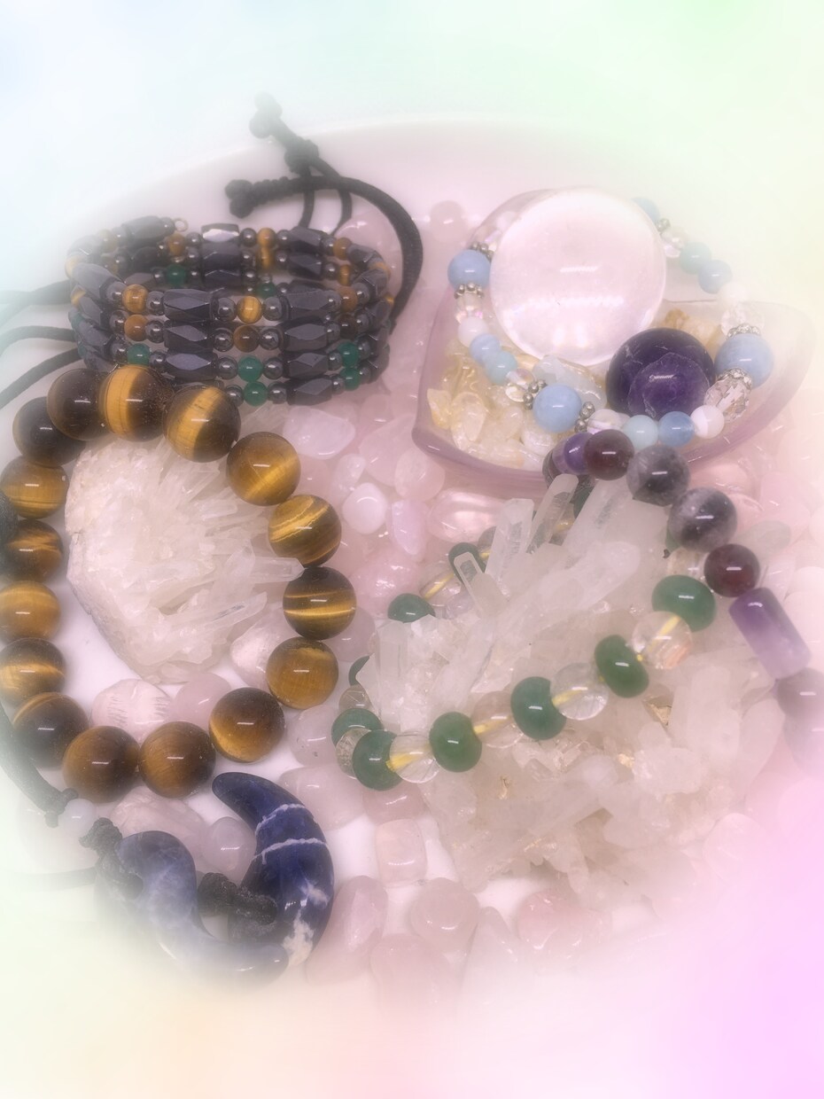 恋愛❤️気持ち、今後、深く視ます お相手の気持ち、障害、今後の進展など見させていただきます。 イメージ1