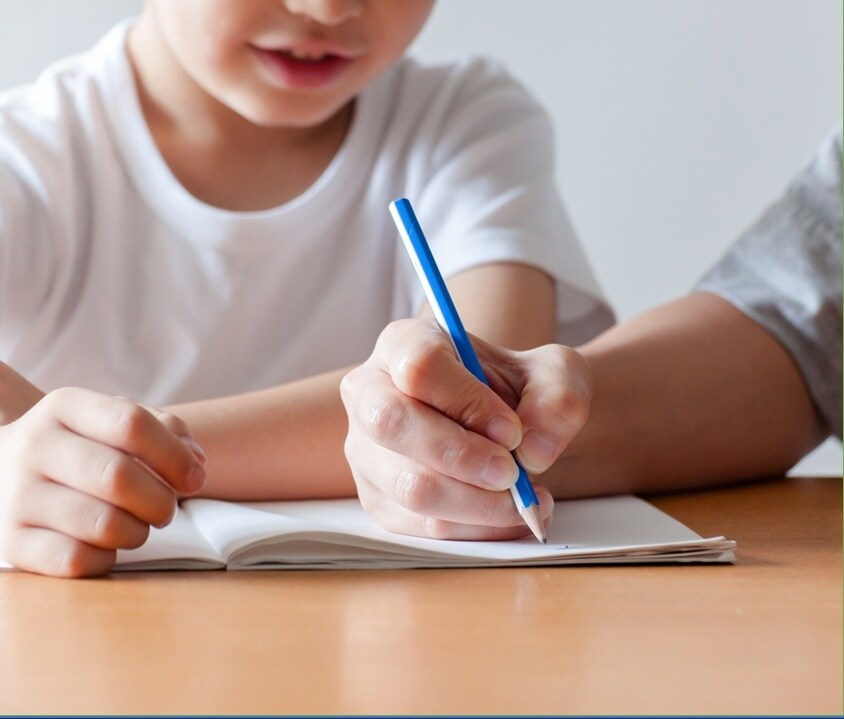 子供に株式投資を教えたい親御様へ銘柄選定法教えます 子供に学ばせる前に、まずは親御さんができることが大切 イメージ1