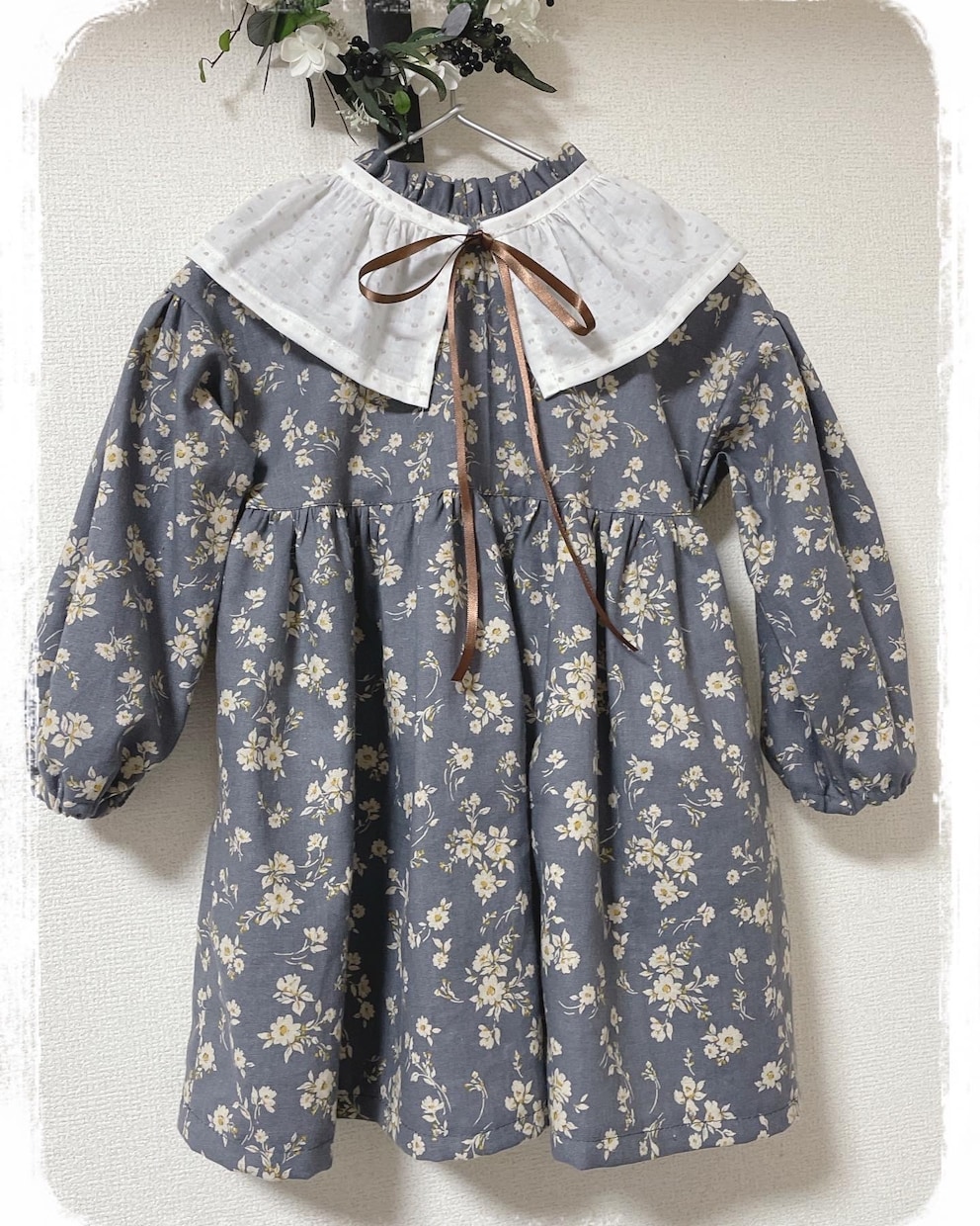 ベビーのスタイやお洋服を材料代別でお作りいたします 1000枚近くスタイなどお作りました。ミシン刺繍も出来ます。 イメージ3