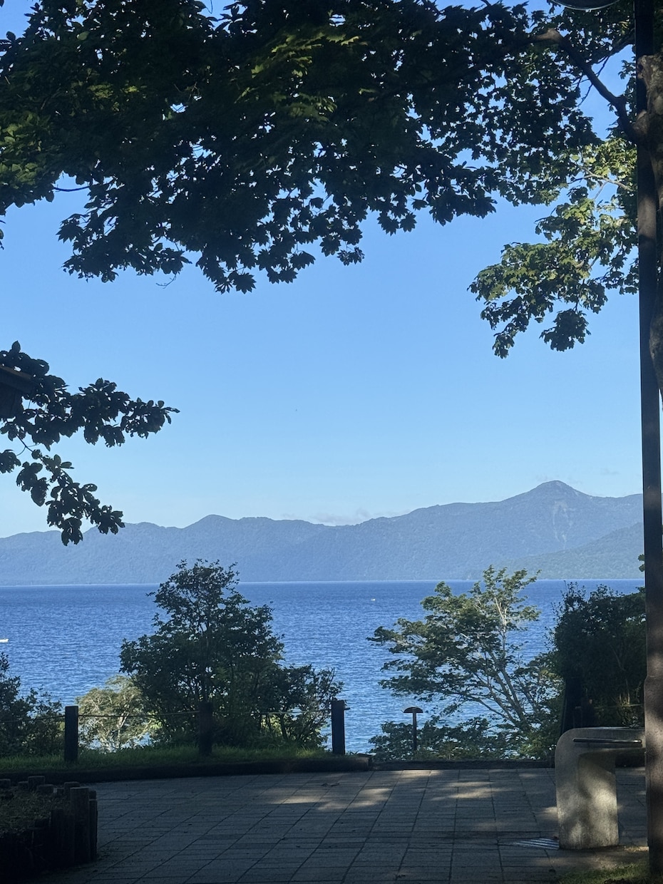 その場の空気感をお届けします 国内外の旅行先で撮影した風景写真を販売します。 イメージ6