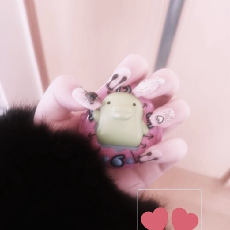 オーダー制のハンドメイドネイルチップを作成します オーダー制ハンドメイドネイルチップ作成♪デザインお任せも◎ イメージ3