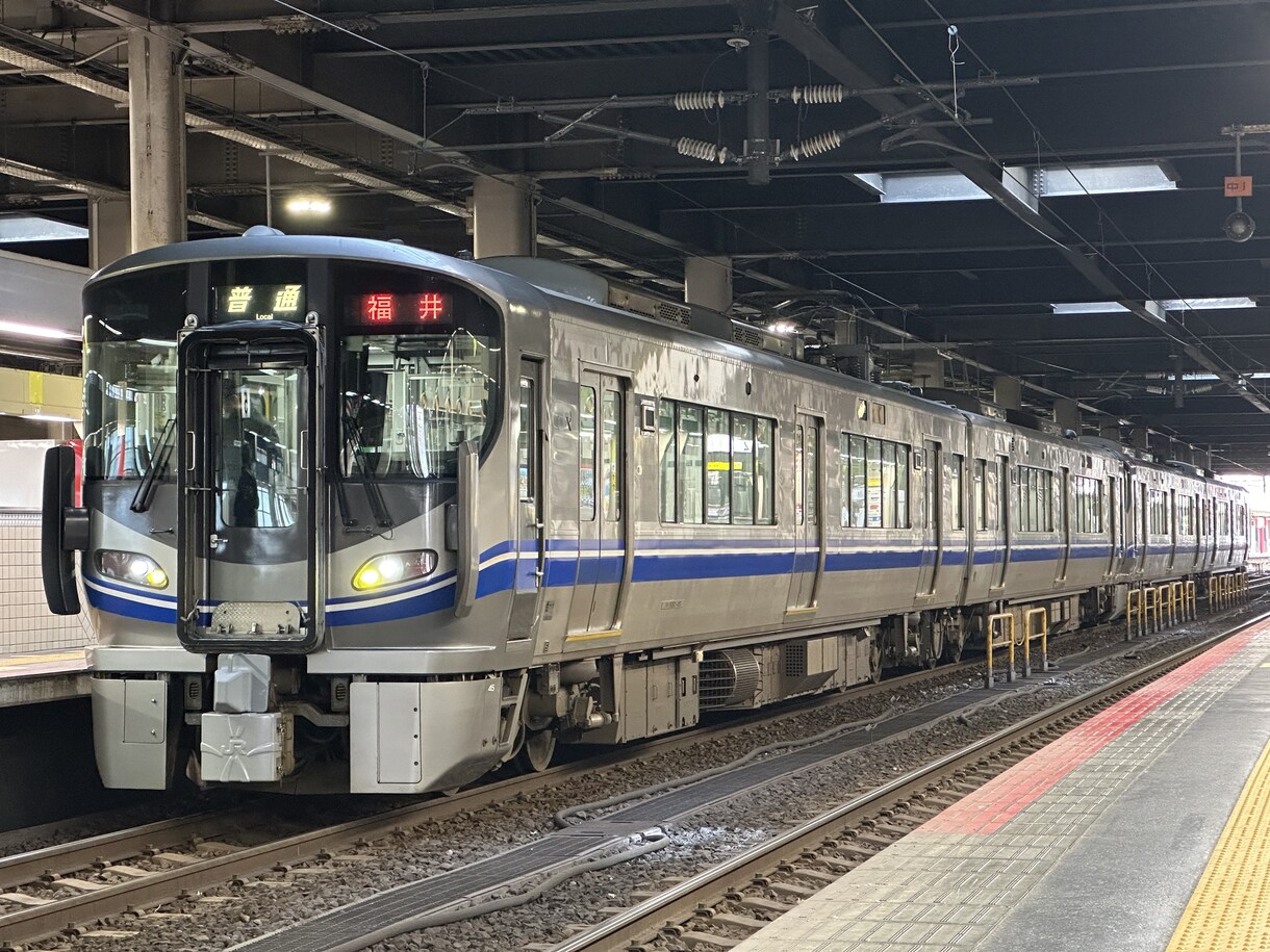 駅員のモノマネで笑わせます！電車がまいります 鉄オタ歴20年の男が魂を込めたモノマネを披露！雑談もOK イメージ5