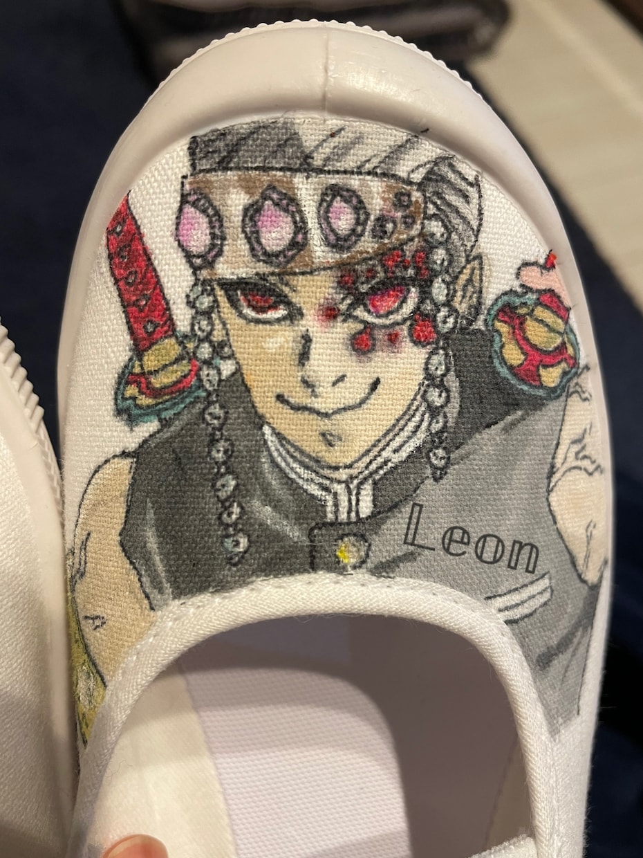 生活が楽しくなる上履きをお描きします 人気デザインを中心に上履きにデザインを描かせていただきます！ イメージ1