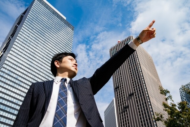出来る営業マンになる為のアドバイスを行います 売上達成することで今までの自分から変身しよう！ イメージ1
