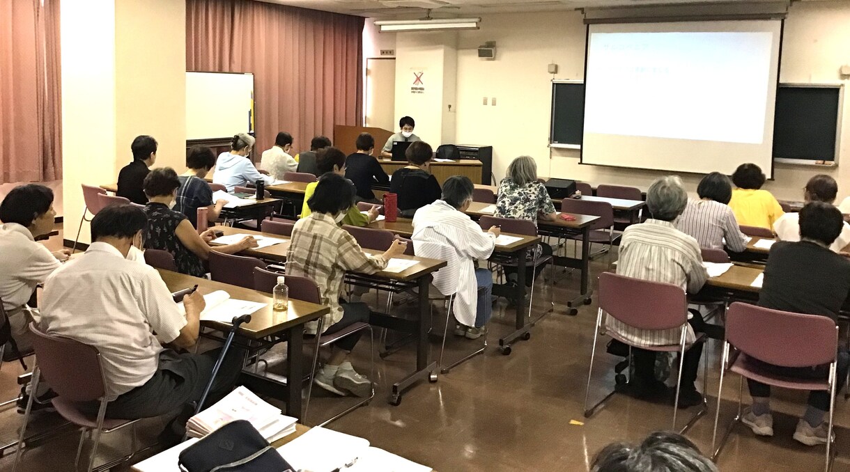 介護予防のための転倒について予防教室をします 地域の方に対して指導教室をした経験がある理学療法士が指導 イメージ1