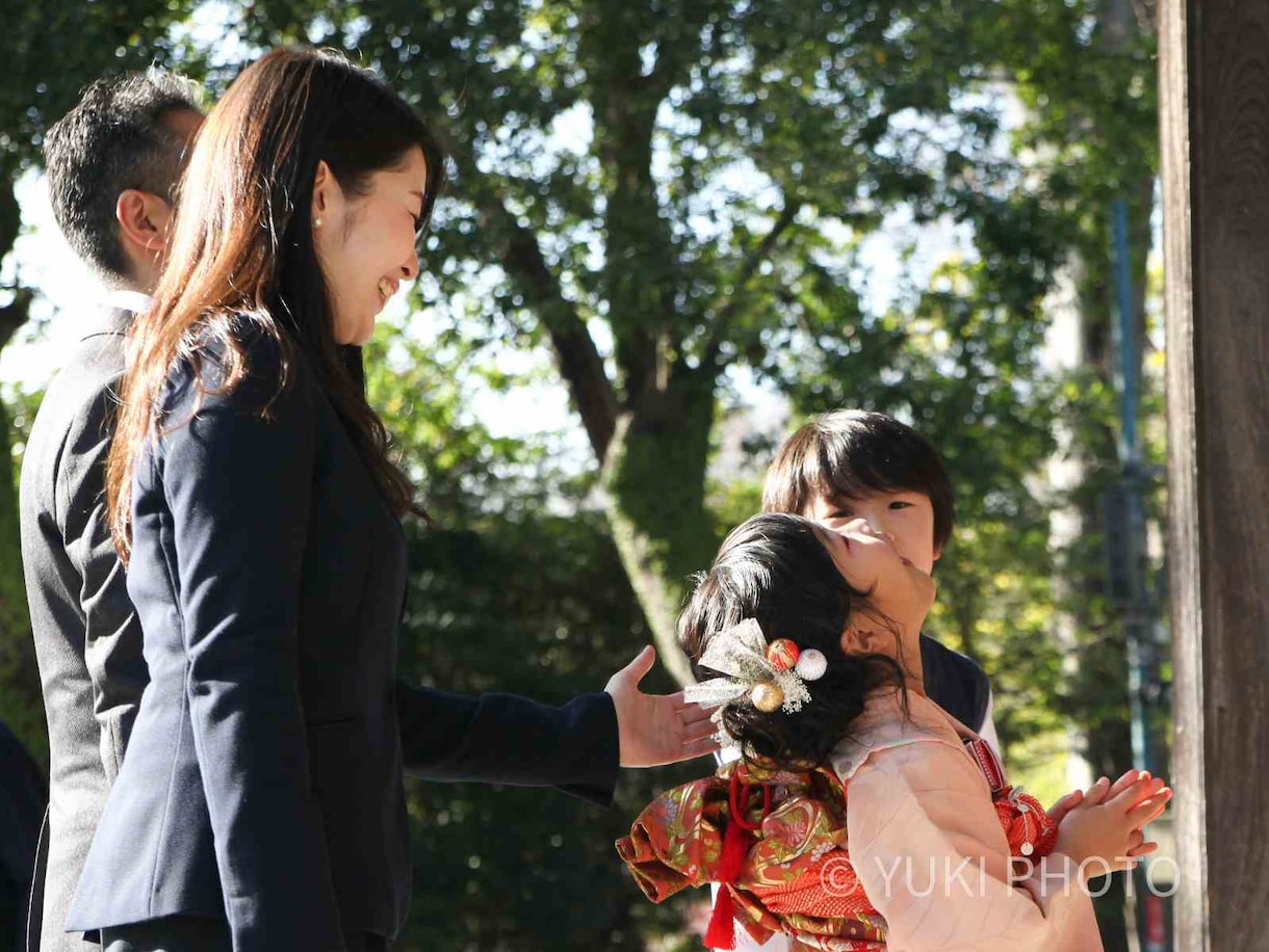 横浜で女性カメラマンが七五三撮影します 自然な笑顔と家族の温かい瞬間を残します イメージ8