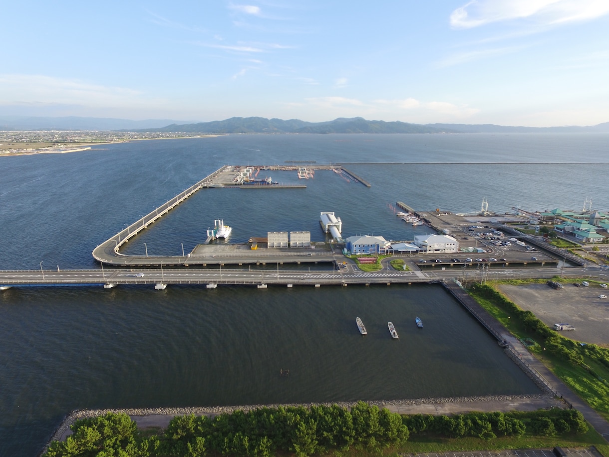 熊本の空  ドローン空撮（360°撮影可）致します 熊本県での結婚式や各種イベントに！ひと味違った撮影を！ イメージ2