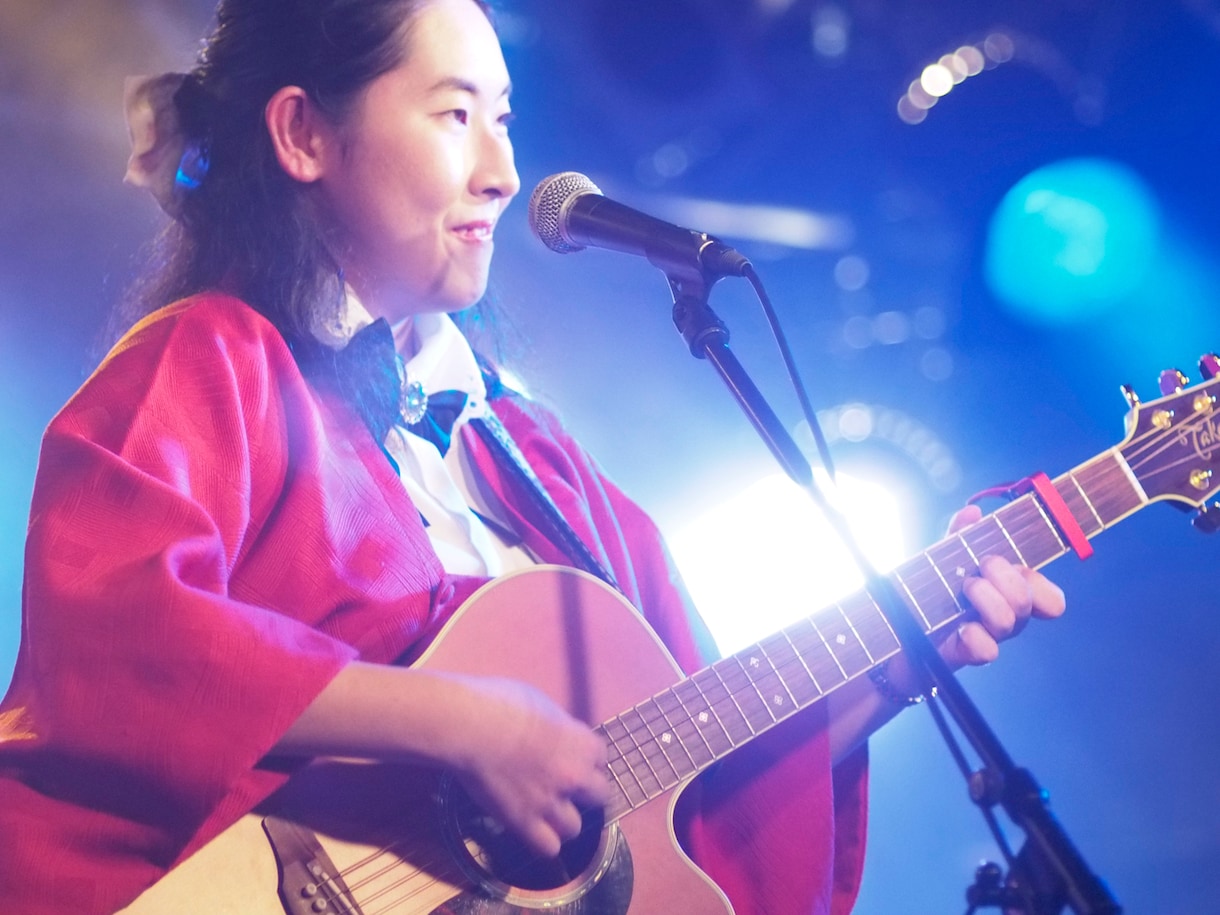 10枠限定・女性・仮歌/本歌なんでも歌います ネタ曲・エモ曲なんでもござれ！色んな曲を歌わせてください！ イメージ1