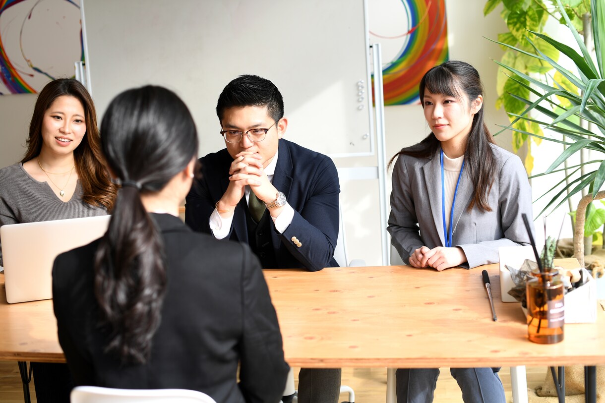 60分：転職活動前に一緒にキャリア戦略を考えます 迷いの正体を言語化し、次の一歩を明確に。 イメージ1