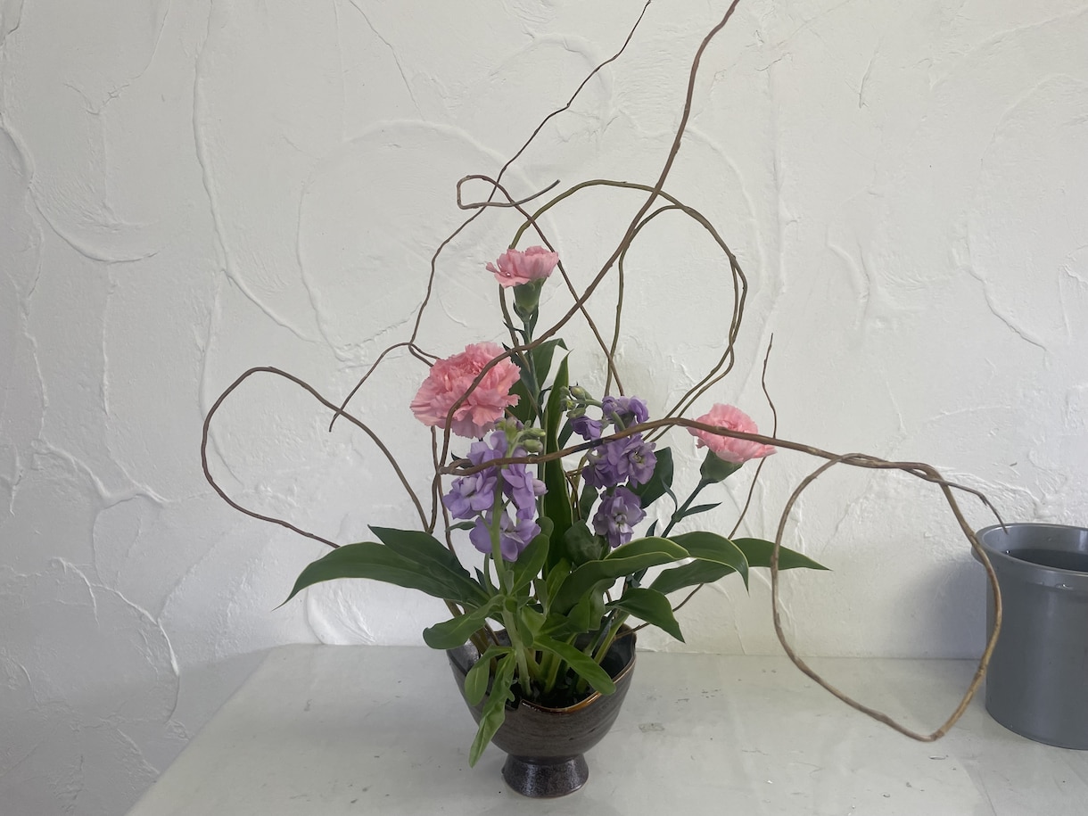 花を生ける時間をご一緒します 花とお話でほっとする、やさしいいけばな体験を イメージ2