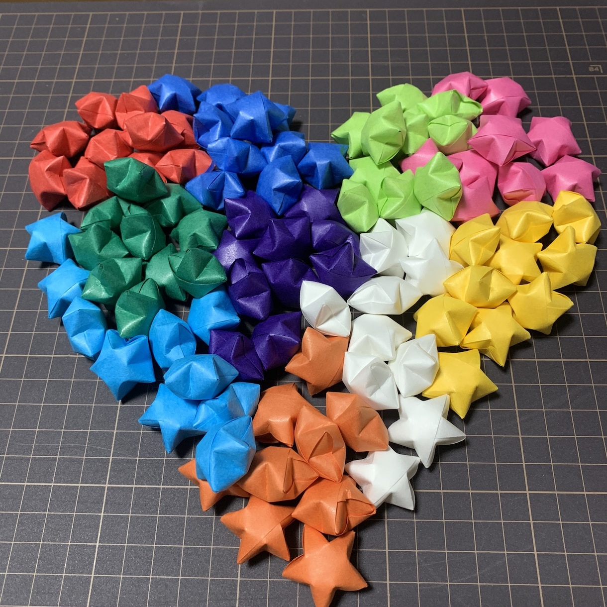 コツコツ代わりにやります ダイヤモンドアートや折り紙など根気がいる事お任せください イメージ4