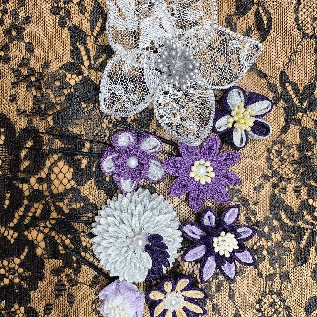 髪飾りをつまみ細工で作ります お着物の色やイメージに合わせてお作りいたします。 イメージ1