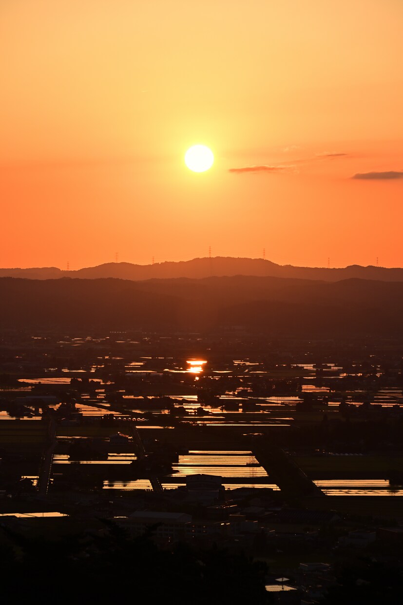 砺波平野と散居の写真を提供します 後世に残したい！南砺市閑乗寺高原から撮影した独特の風景 イメージ1