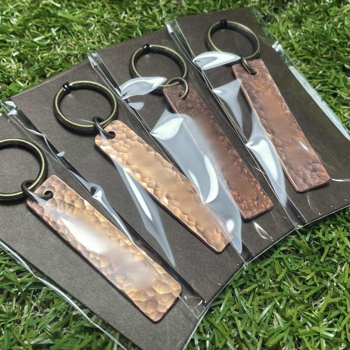 厚さ約2mm★銅製の刻印キーホルダーを作成します 経年変化で温もりのあるブロンズ色に...*.+ イメージ4
