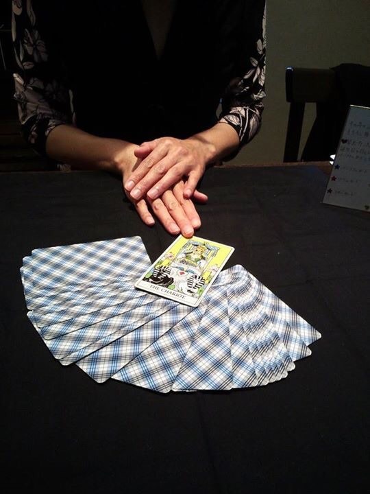 タロットリーディング☆魔法の呪文をお届けいたします あなたの人生が輝きに満ちあふれますように……☆ イメージ2