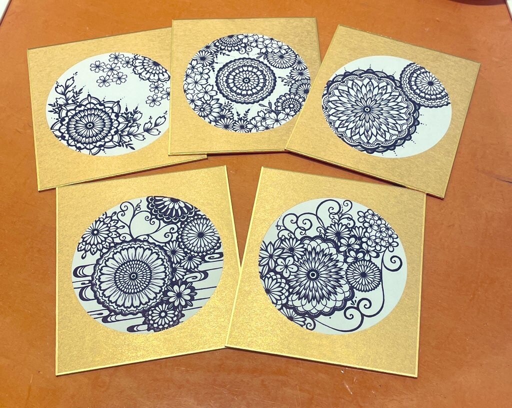 貴方の為に「花文様」をお描きします 私だけの10年間作り上げてきたオリジナルの技術・原画付き イメージ3