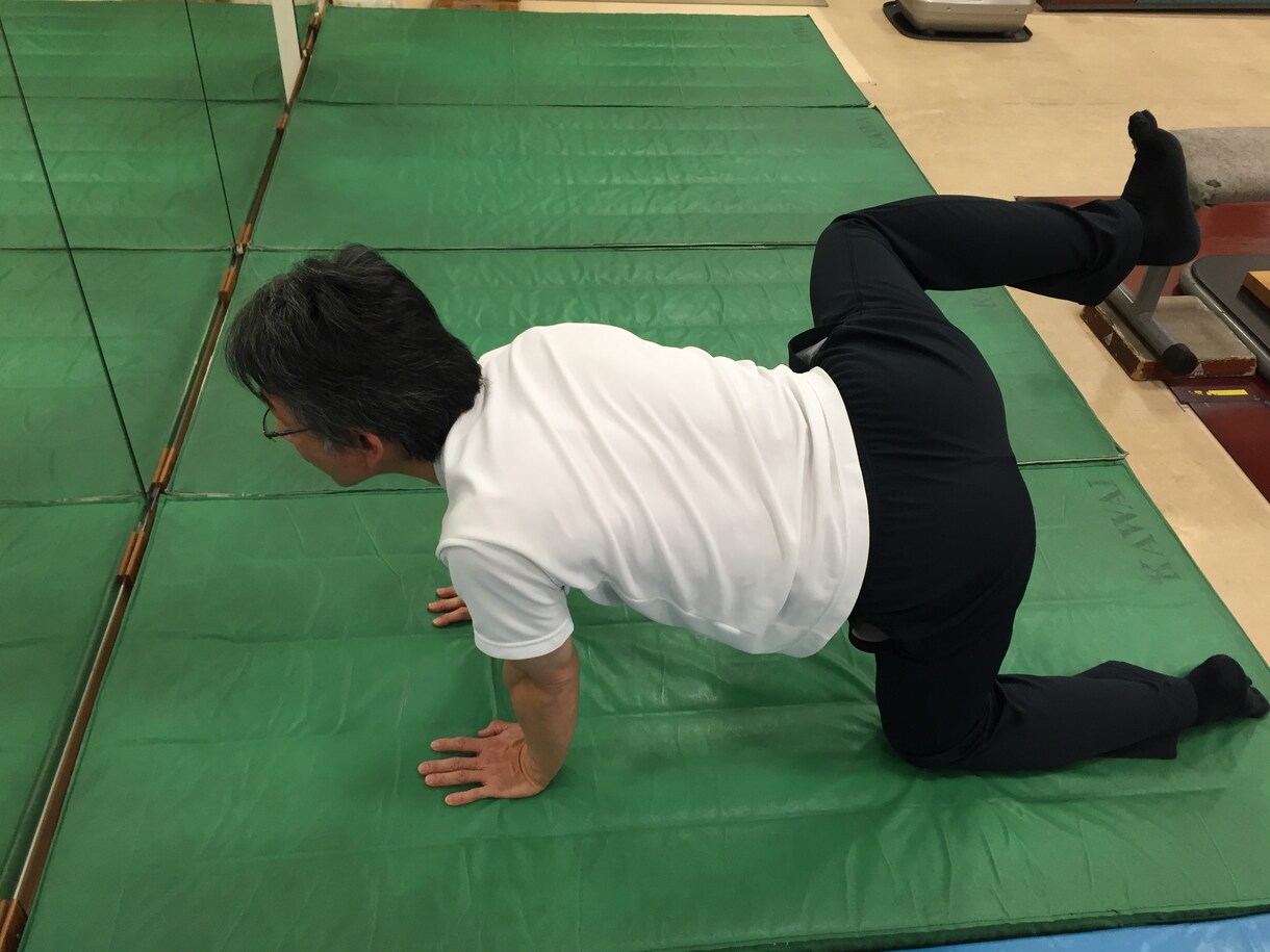 あなたの腰痛を「運動療法」で改善します プロトレーナーがあなたに合った腰痛改善プログラムを提案します イメージ1
