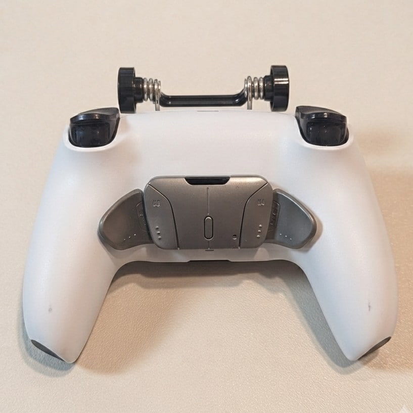 PS5/4 コントローラーカスタム、修理します 女性スタッフ対応、施工状態を写真・動画で共有 イメージ7
