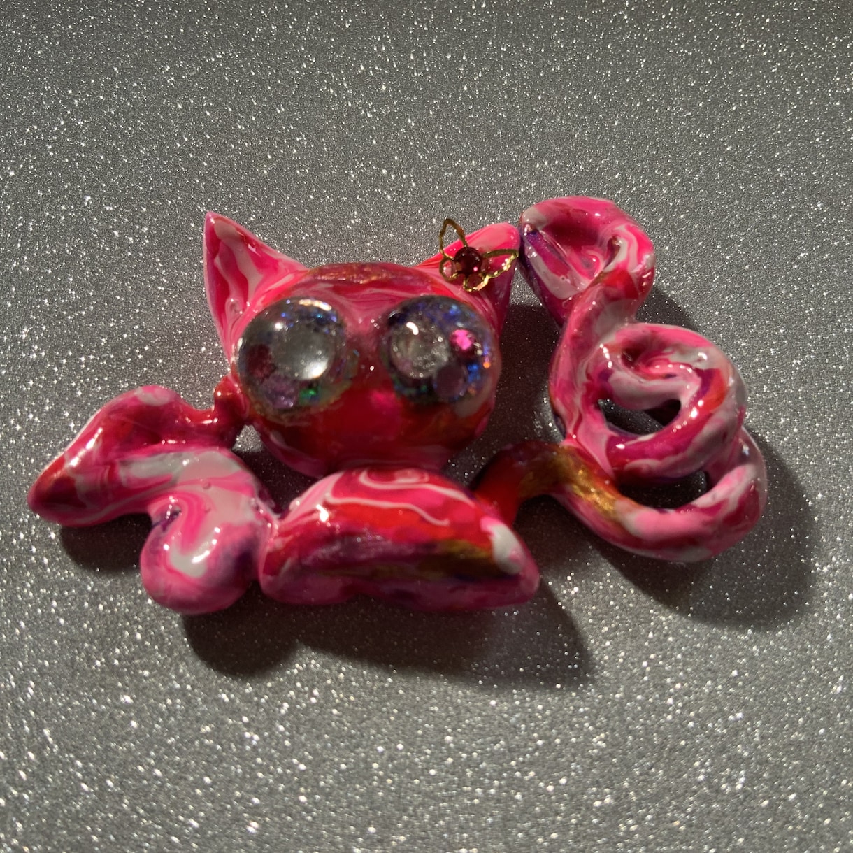 あなたのペットそっくりにつくります 樹脂粘土でキーホルダーかブローチをつくります イメージ5