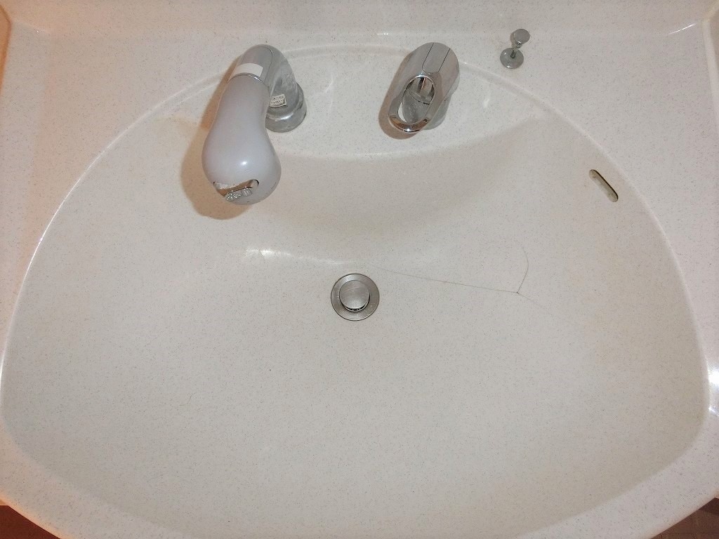 賃貸の退去費用を減額してもらう交渉例文を作成します 交渉例文は何度でも作成します。例文集もご用意しています。 イメージ6