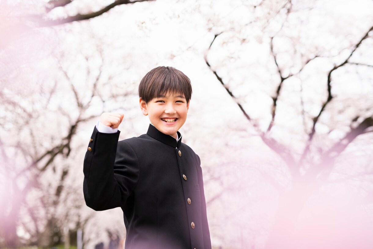 思い出に残る！おしゃれな入学・卒業写真を撮影します アパレル撮影のプロが、最適な背景とシチュエーションをご提案！ イメージ1