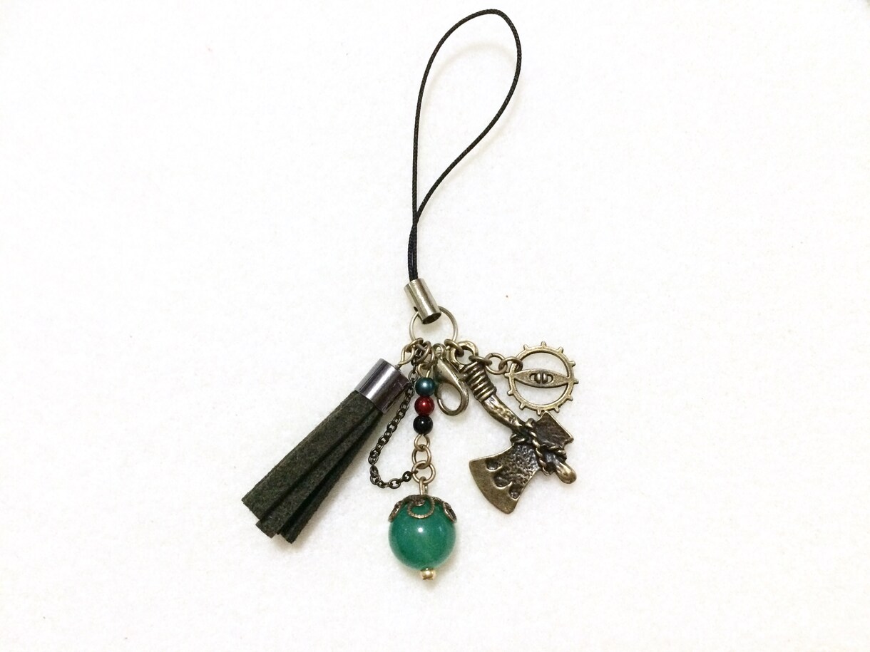 イメージアクセサリーのオーダーメイド制作します オーダー実績70個以上。10年目作家。 イメージ7