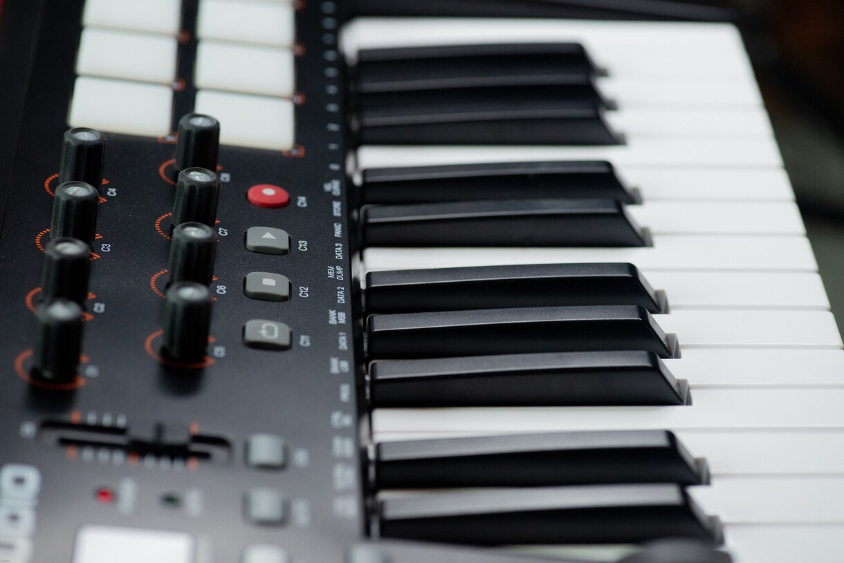 コスパ最強！耳コピ職人が楽曲のコード譜を作成します この曲弾きたいのに…コードが分からない！そんな時に イメージ4