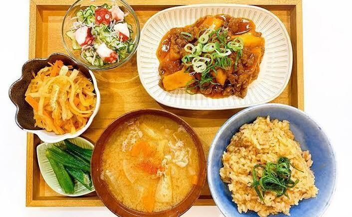 忙しいあなたに1ヶ月の時短節約メニューを提供します 栄養バランスを考えて、しかも美味しい時短節約メニューをお届け イメージ1