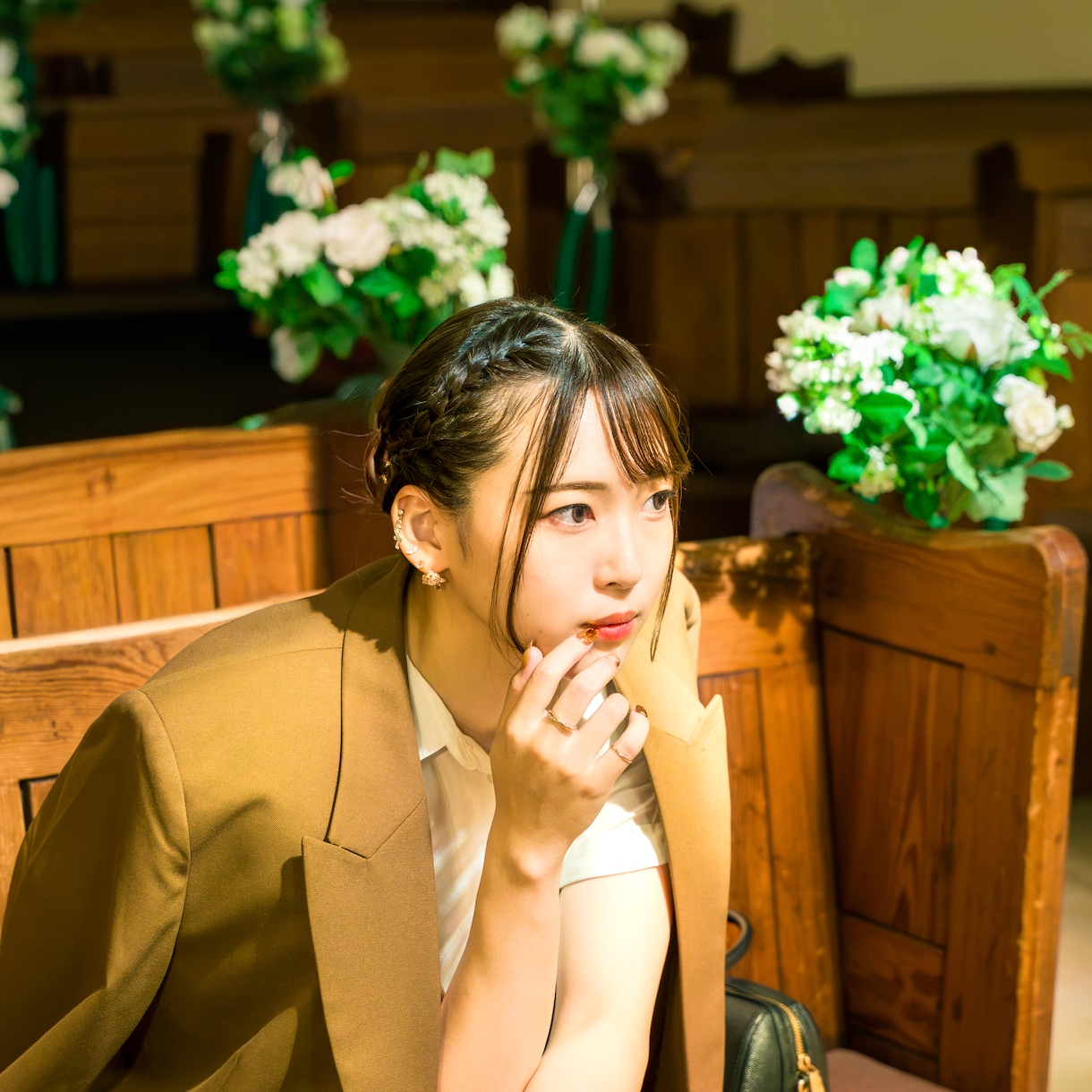 自然体の魅力を引き出すプロフィール写真を撮影します いつものあなたを、素敵な一枚に。 イメージ1
