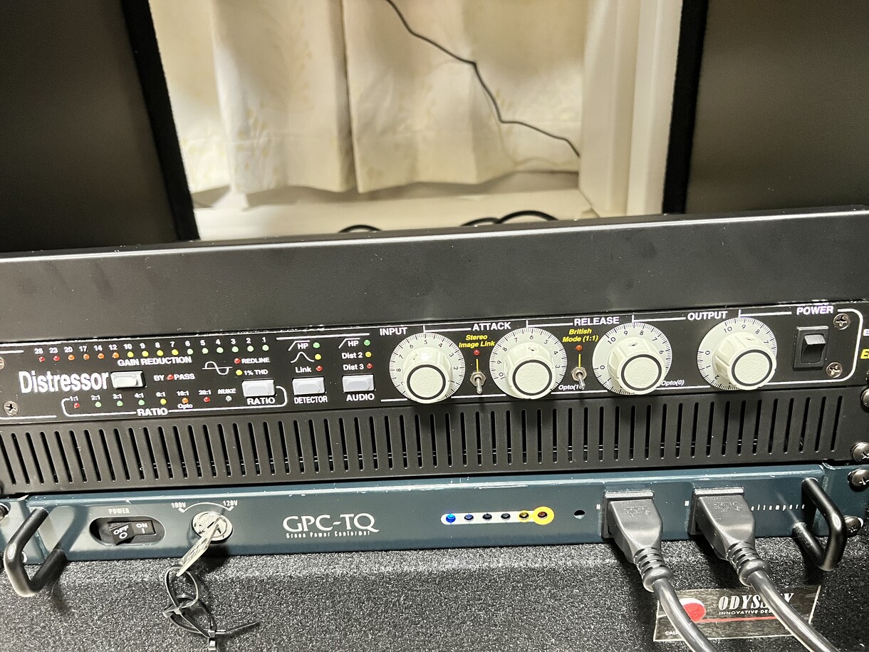 なんでも相談ok||歌ってみたのMIXします 納得までmix仕上げていただきます♪気軽に声かけてください。 イメージ2
