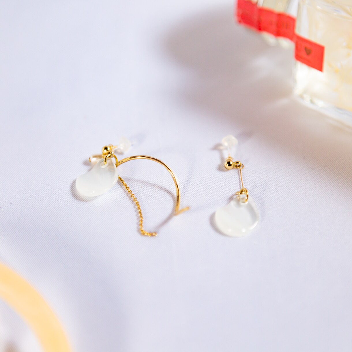 一枚あたり￥1,500〜で承ります ECサイト、SNS用の物撮り撮影いたします。 イメージ1