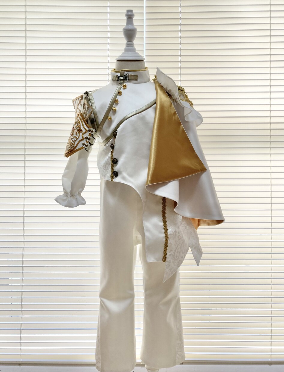 コスプレ衣装・アイドル衣装の製作をいたします 単品の製作、型紙のみの製作など様々な相談お待ちしております♪ イメージ5