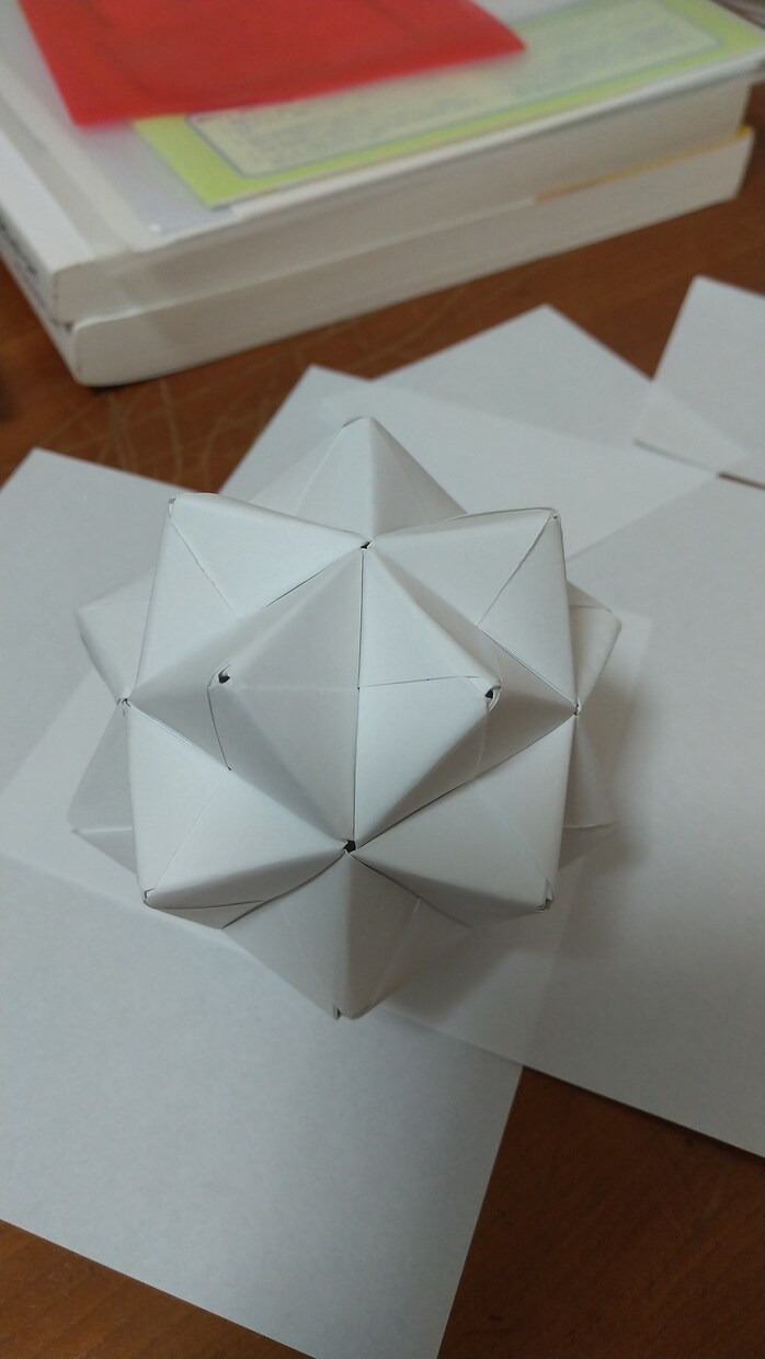 ユニット折り紙の作り方を教えます 簡単なユニット折り紙の作り方を教えます。 イメージ2