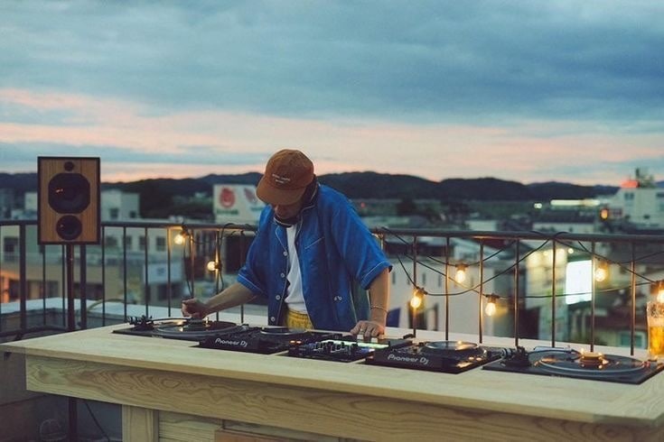 あなた好みの曲でDJ MIX を作ります 店舗BGMや作業用BGMなどオリジナルのMIXを作りましょう イメージ1