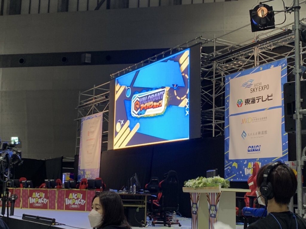eスポーツ大会の募集ポスター作成します 高校時代から多くの大会に関わってきた経験と技術を提供します イメージ4