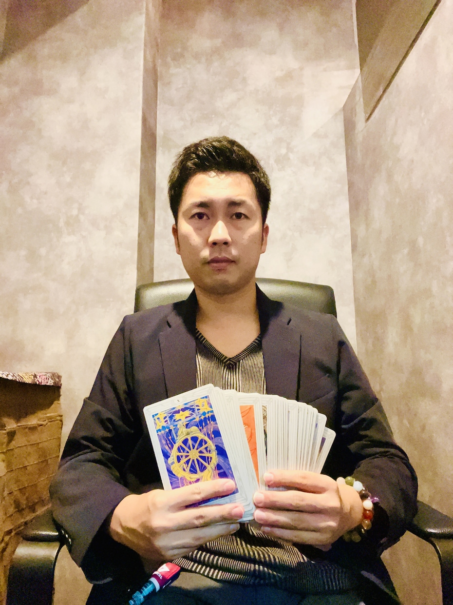トートタロットカードで占います 恋愛・仕事等で行き詰まってる方へ イメージ2