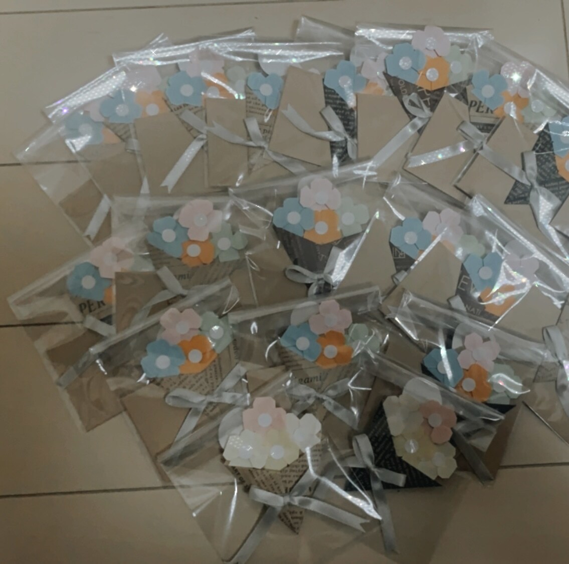 イベント(誕生日)や壁面飾り折り紙飾りを代行します 元保育士です。施設や場所に応じてお作りします！ イメージ4