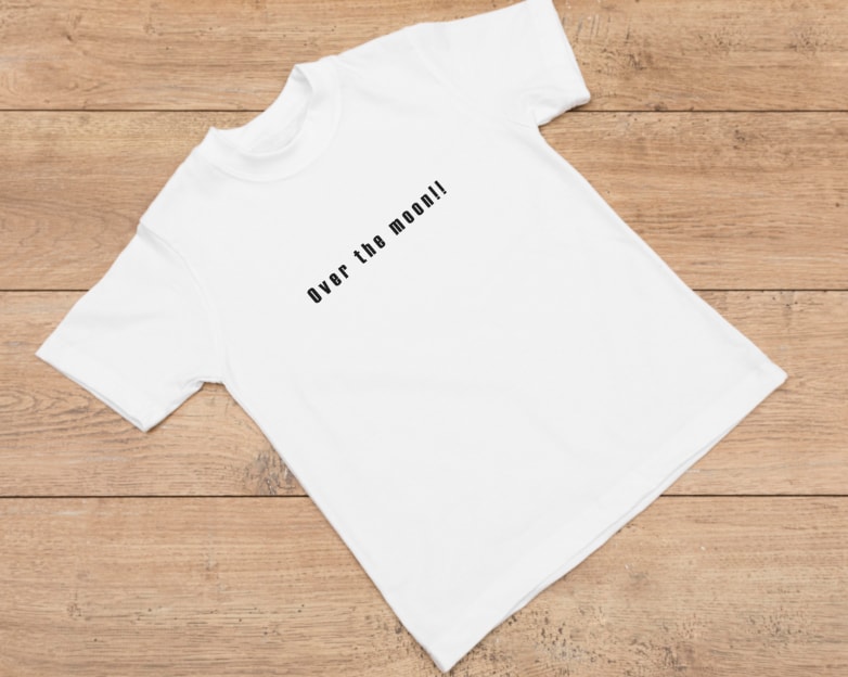 オリジナル メッセージ　Tシャツ作成します ★デザイン込み１枚３０００円で！オリジナルのTシャツ作ります イメージ2