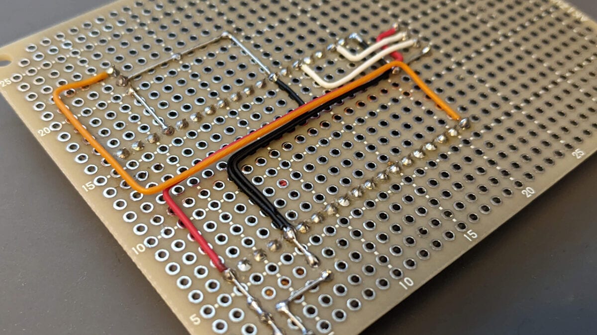 電子基板の量産の手修正、試作基板の手修正します DIP部品、SOP表面実装部品交換、ハンダ付け、修理 イメージ8