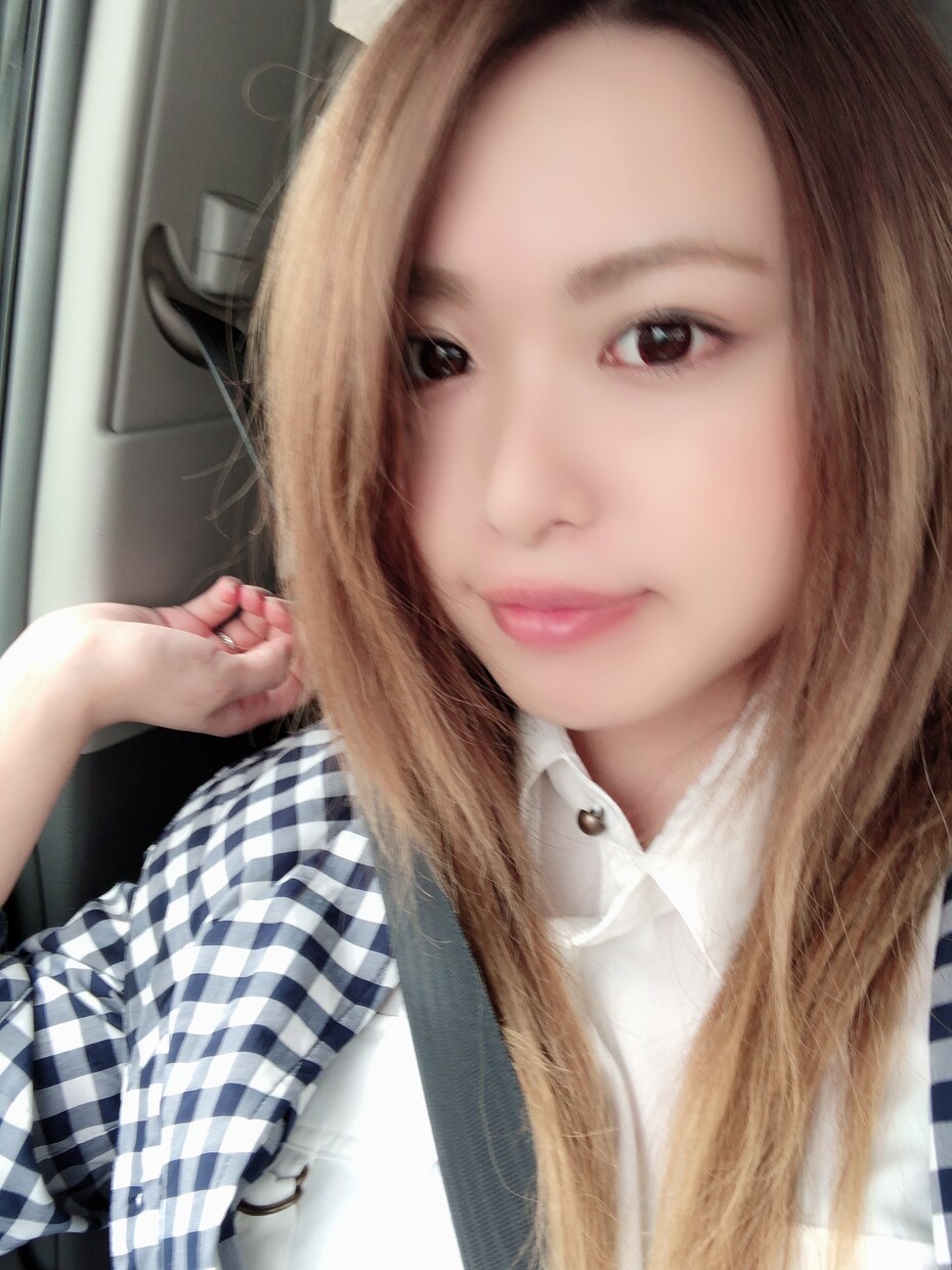 3回結婚した私が恋愛相談受け付けます 好きな人を夢中にさせましょう！サポートします。 イメージ1