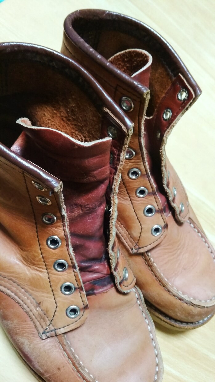 ビジネスシューズなどの革靴をピカピカに磨きます 印象は足元から！面倒な靴磨きお任せください！ イメージ3