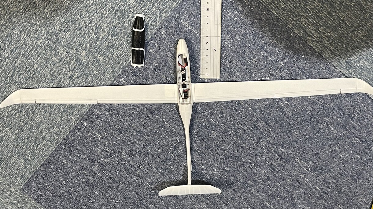 小型ラジコングライダーの3Dデータを提供します 小型のサーボ受信機を搭載できるグライダーです翼幅約500mm イメージ2