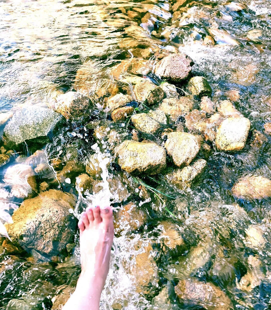 ただ話したい人向け。ただただ聞きます 即レスです！✲*ﾟ一人で悩まずに連絡してみてくださいっ！ イメージ1