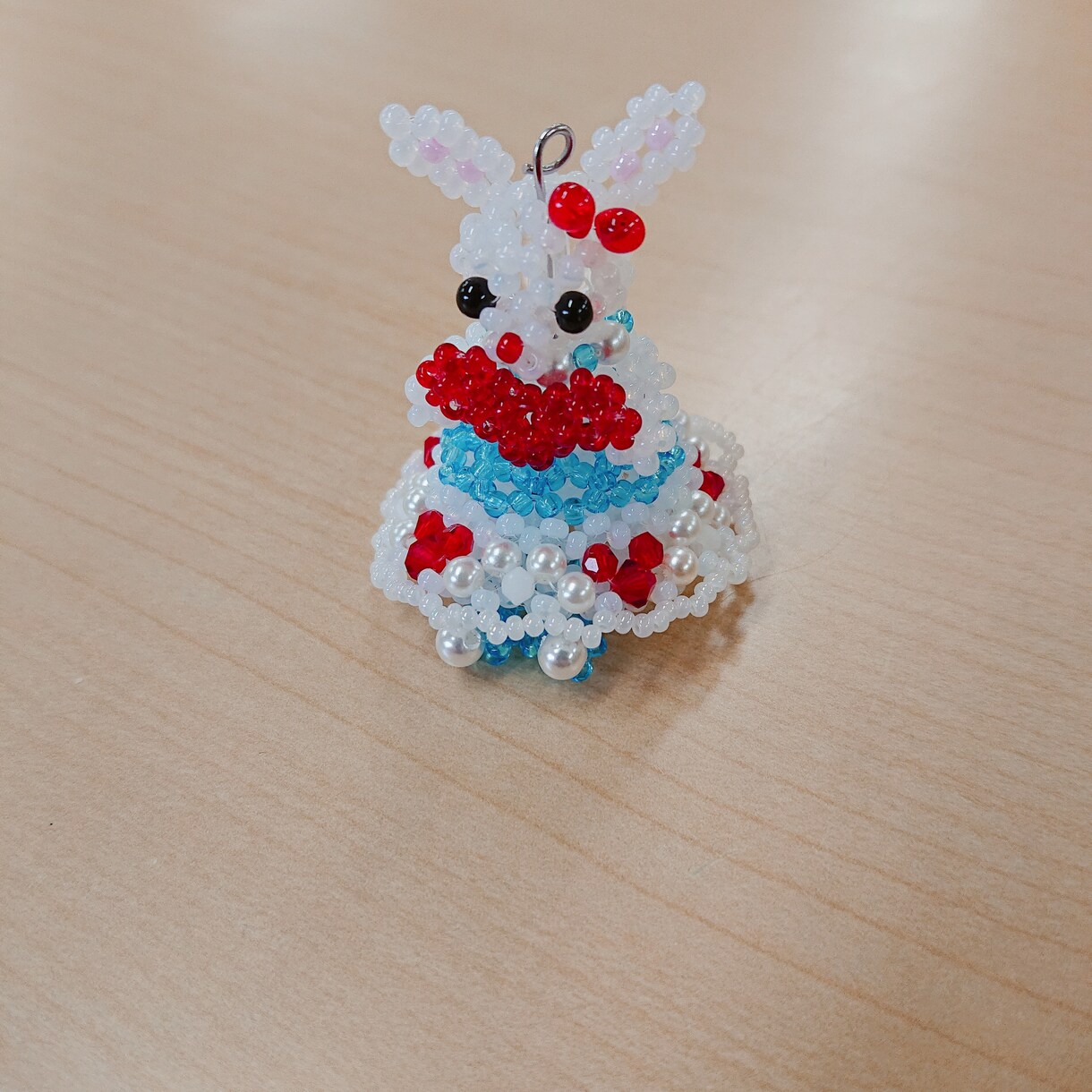 ビーズで色々なモチーフ、ピアスなどができます ご要望にそって作ります！スワロフスキーを使ってほしい！など イメージ1