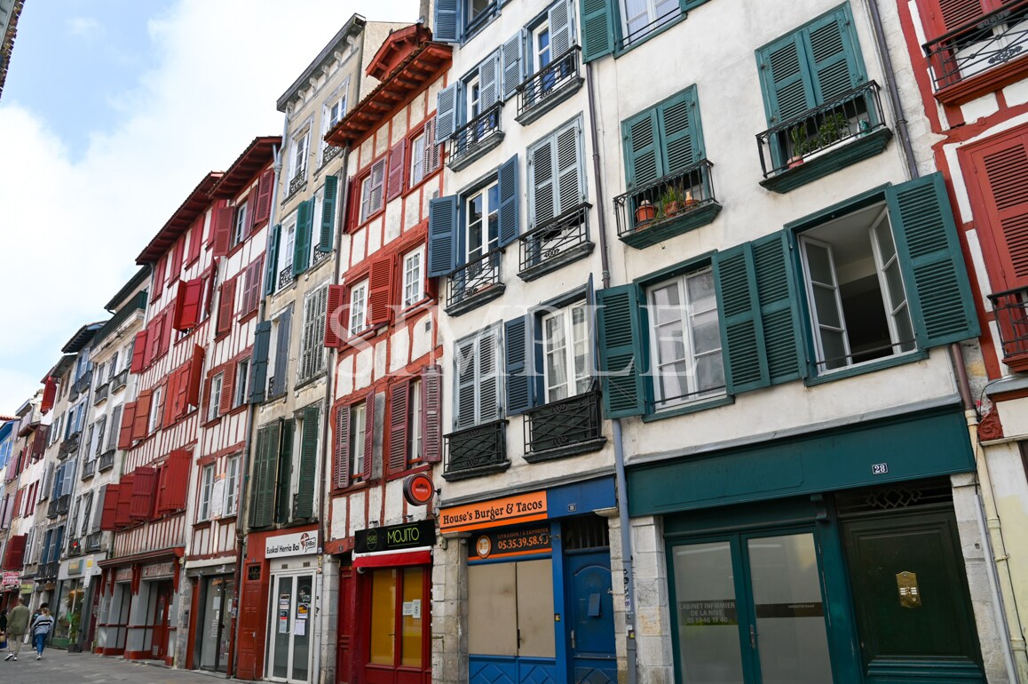 南フランス・バスク地方の街並み写真を提供します フランス・バスク地方の街並み写真が必要な方へ イメージ9